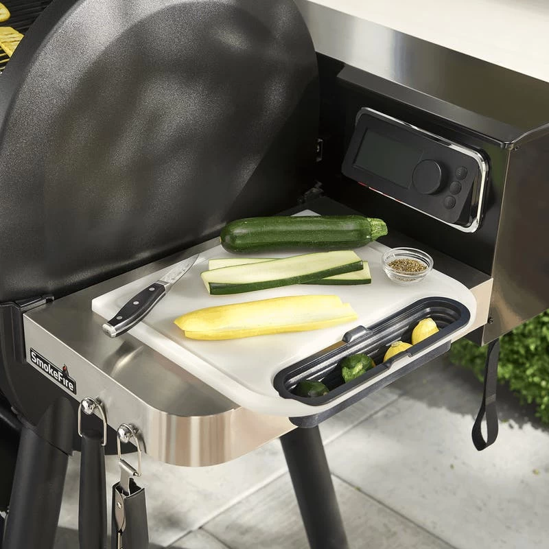 Weber Weber Cutting Board With Catch Bin 6 Weber Weber Cutting Board With Catch Bin - Image 4