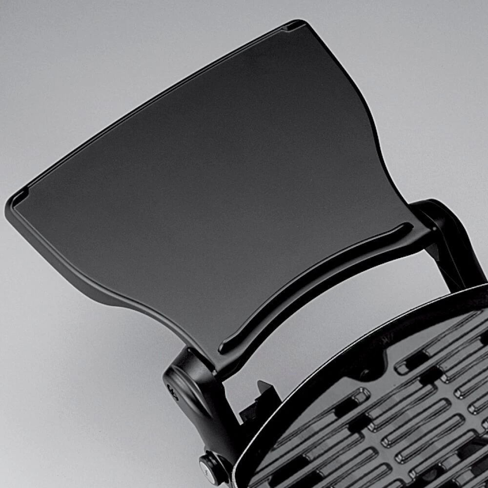 Weber Q2200 Portable Propane Gas Grill With Side Tables On Scissor Cart (WEB-54060001-WEB-6557) 8 Weber Q2200 Portable Propane Gas Grill With Side Tables On Scissor Cart (WEB-54060001-WEB-6557) - Image 6