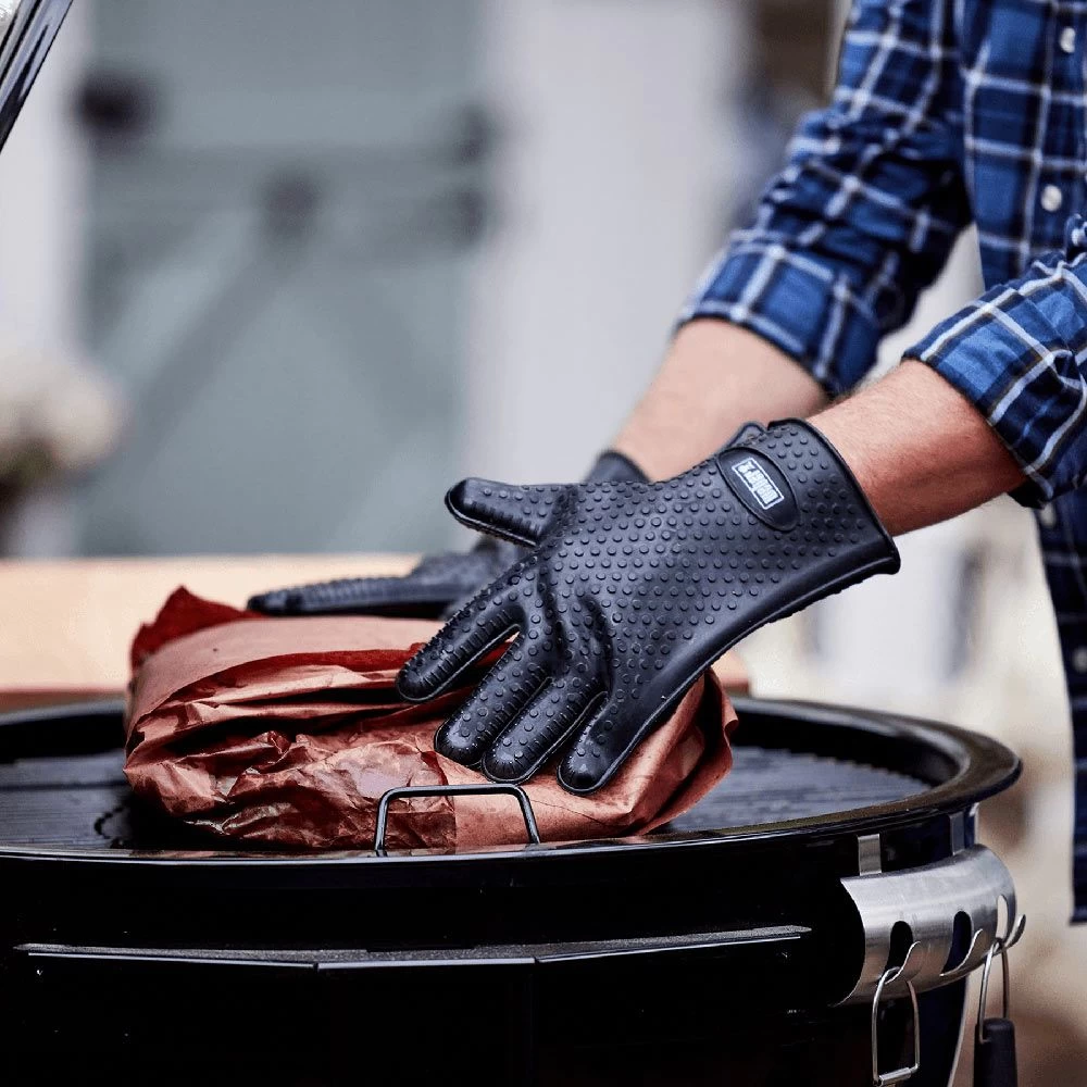 Weber Silicone Grilling Gloves (WEB-7017) 5 Weber Silicone Grilling Gloves (WEB-7017) - Image 3